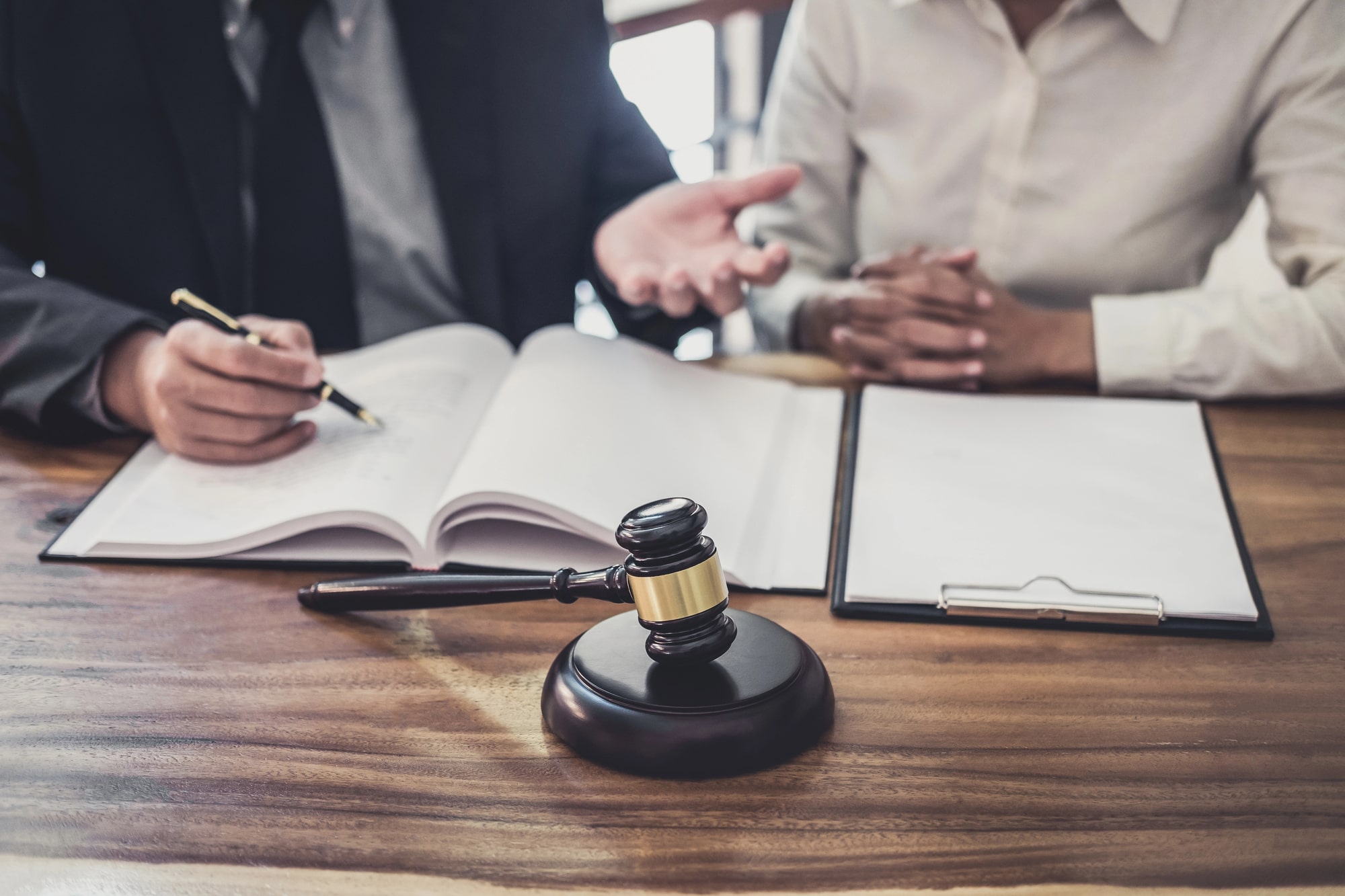 beverly hills employment lawyer guide